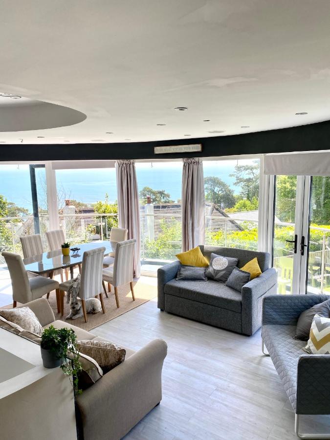 One Of The Best Properties In Lyme! Breathtaking Views Across The Whole Bay. 3 Stories With 2 Tier Veranda Around The Property. Sleeps 6 Lyme Regis Eksteriør bilde